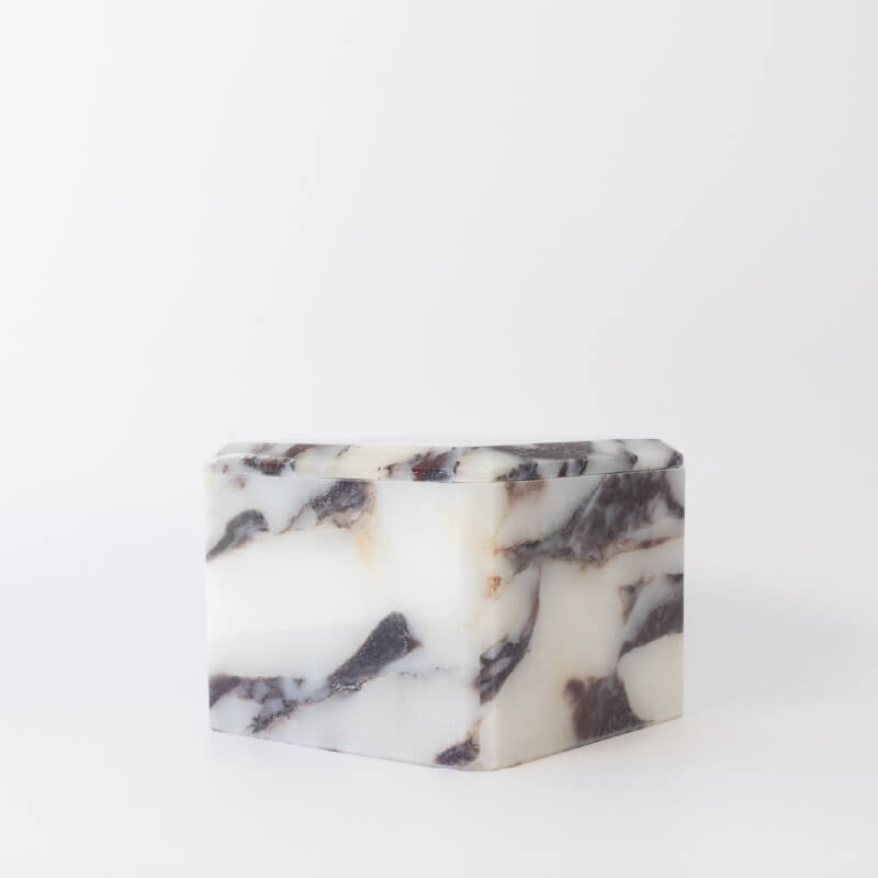 Marble Chest Pet Urn - Image 4